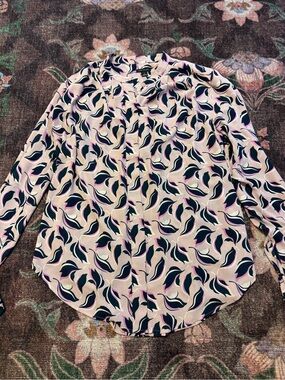 Ann Taylor Patterned Long-Sleeve Button Down Shirt Blouse - Medium